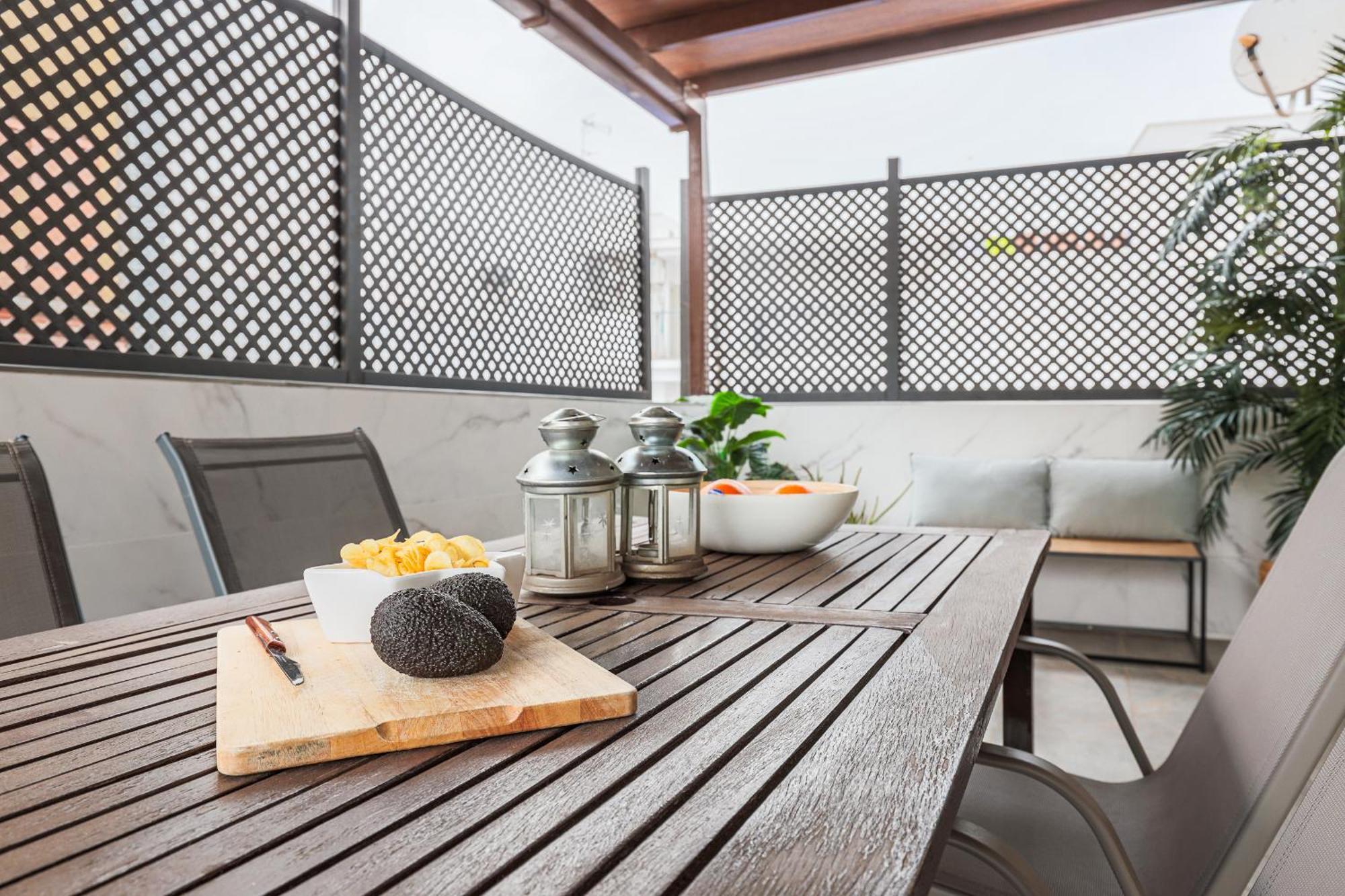 Fantastico Atico 2 Hab Y Gran Terraza Privada Apartment Seville Exterior photo