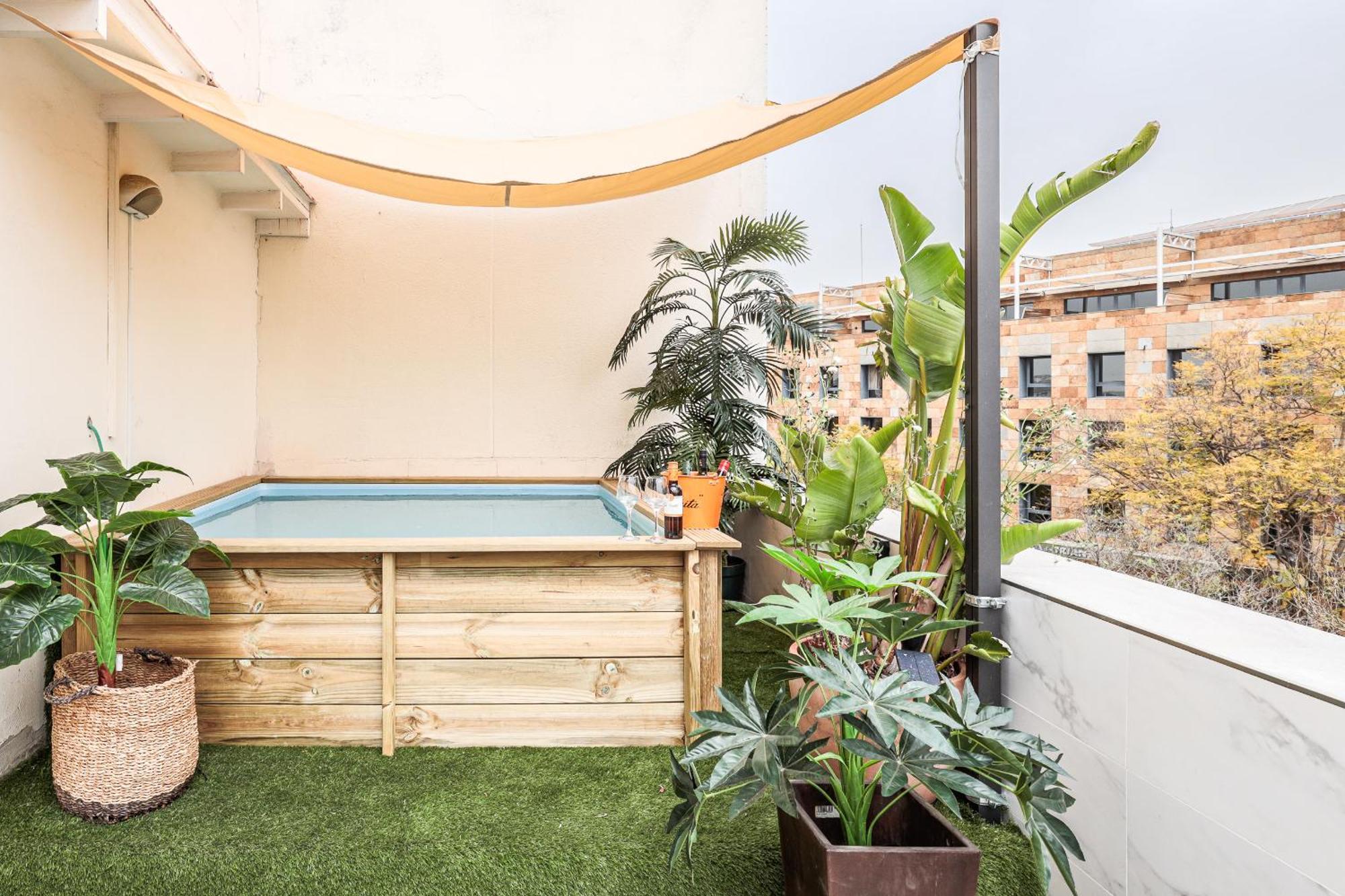Fantastico Atico 2 Hab Y Gran Terraza Privada Apartment Seville Exterior photo
